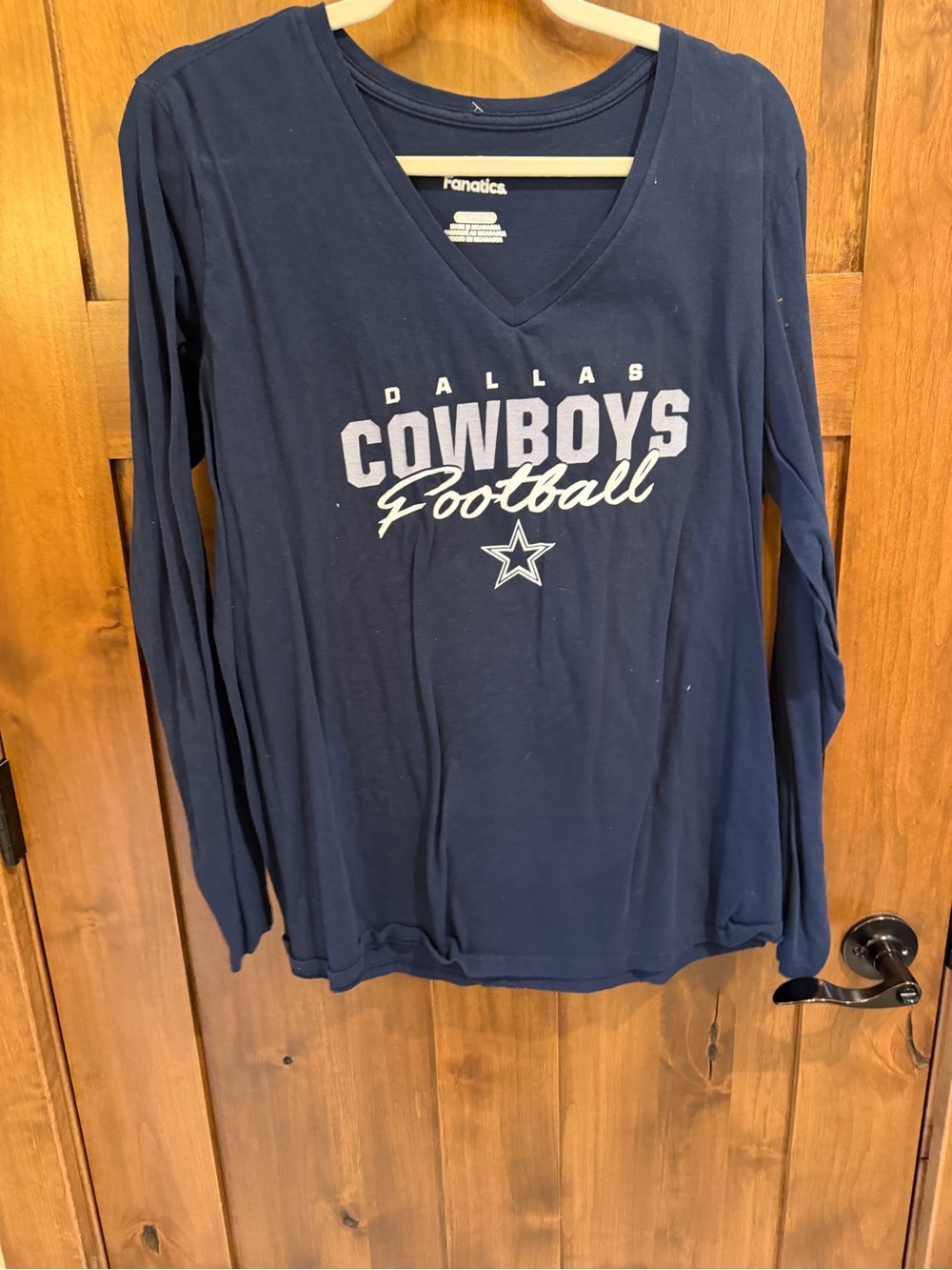 Fanatics Navy Dallas Cowboys Long-Sleeve V-Neck Tee